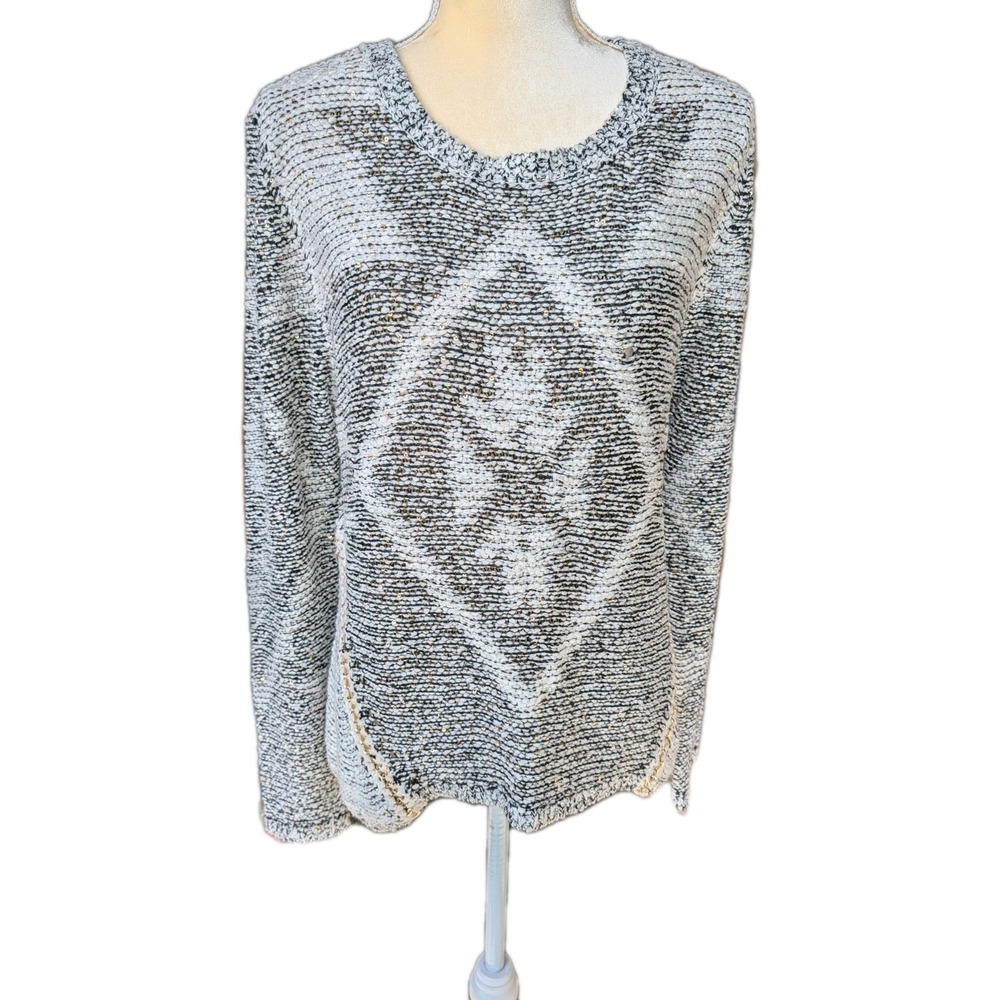 Kadence Women's Sweater Size L Gray Geo‎ Gold Accents Loose Knit
